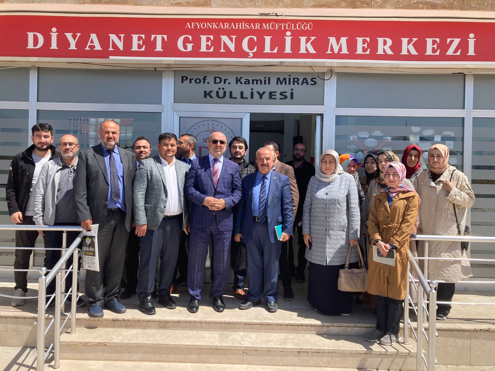Müftü İmamoğlu Manevi Rehberler İstişare Toplantısına Katıldı