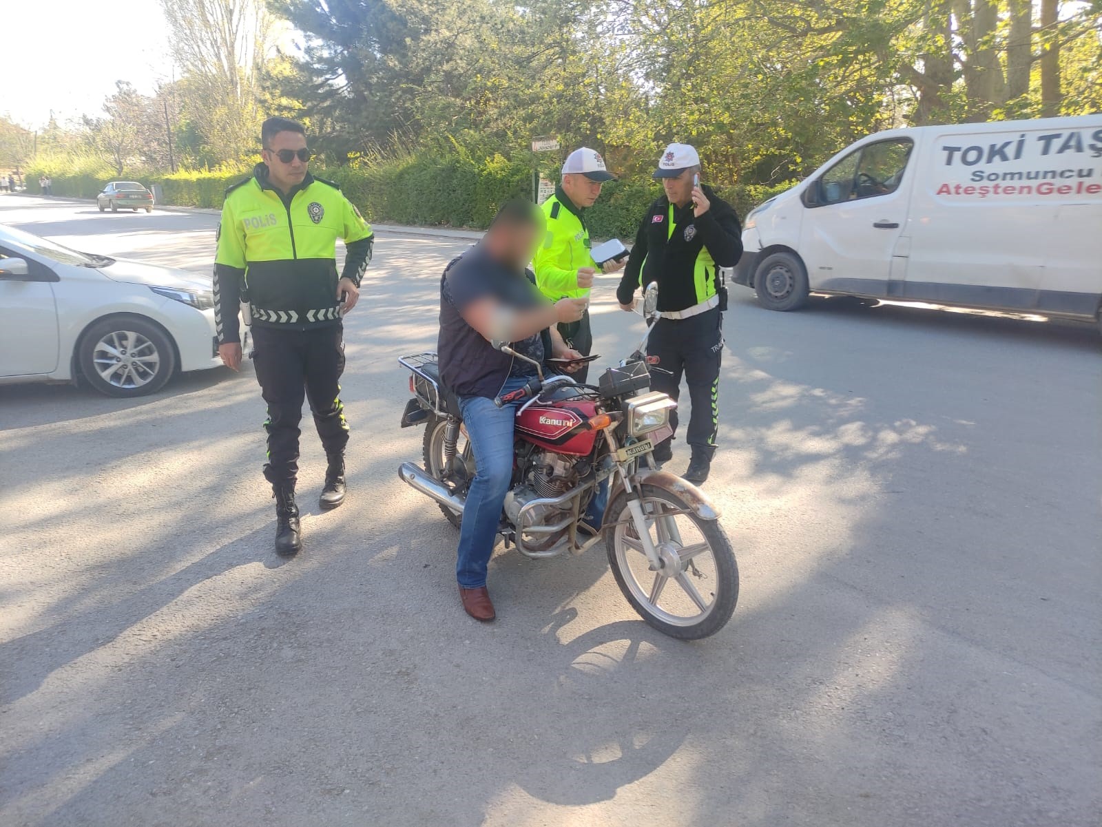 Denetimler Sürüyor! 9 Motosiklet Trafikten Men Edildi