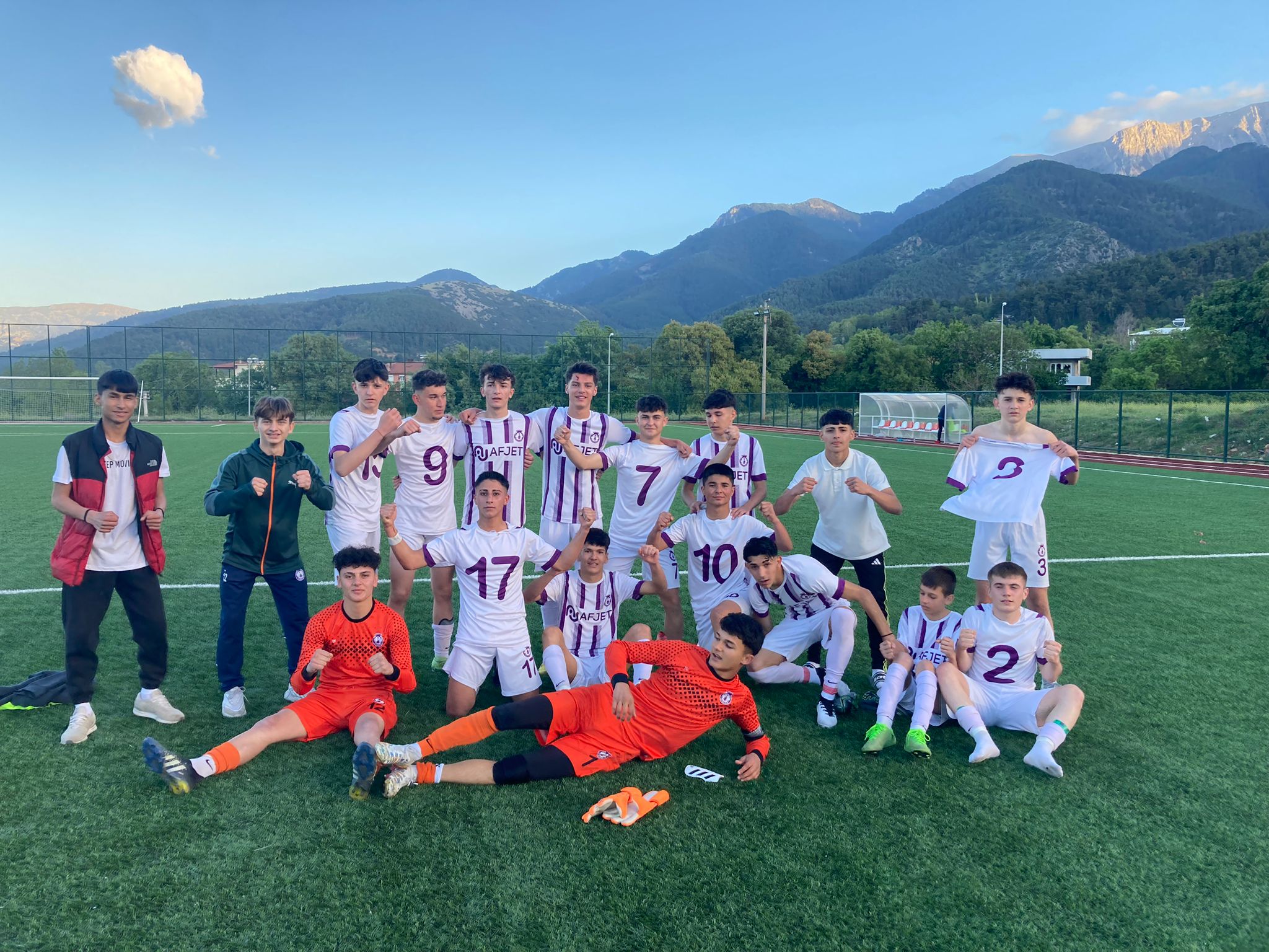 Afyonspor U16 Takımı İlk Maçta Zaferle Başladı