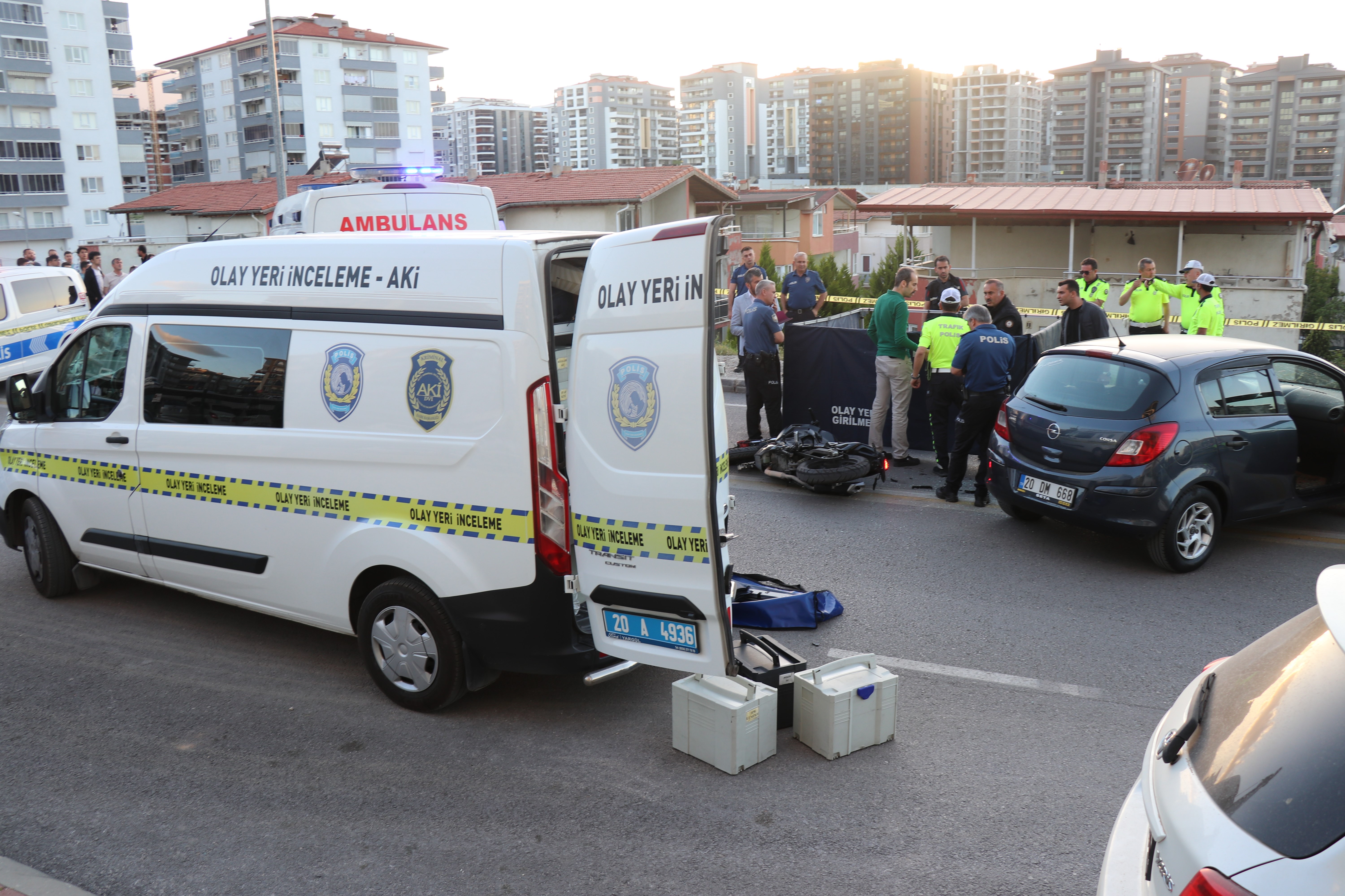 Feci Kazada Motosiklet Sürücüsü Hayatını Kaybetti