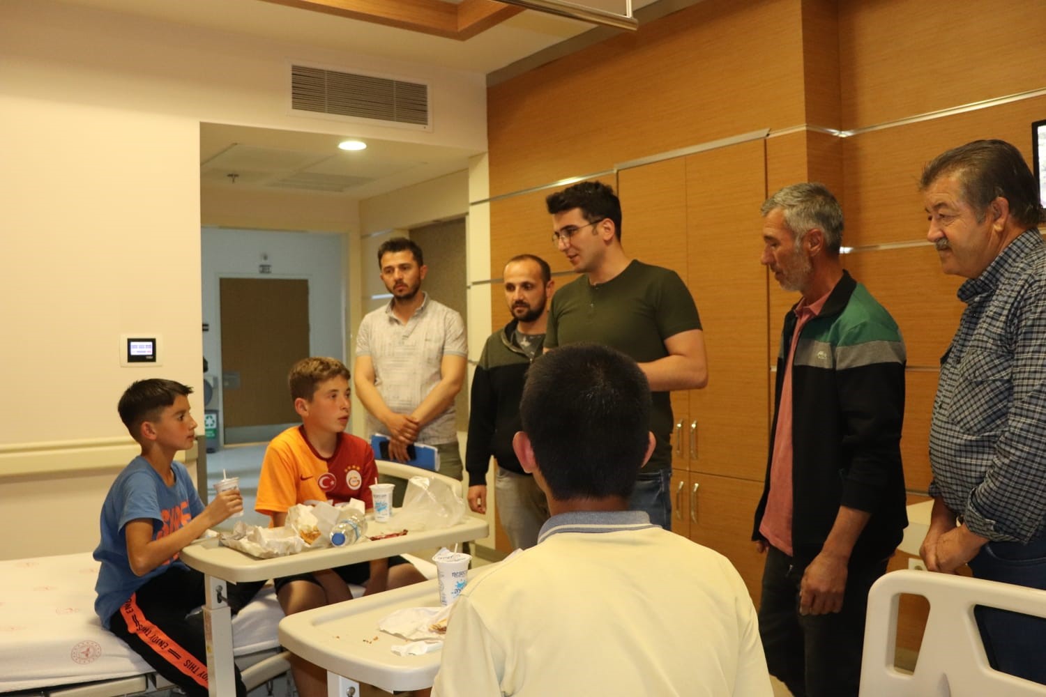 Okul Servisi Kaza Yaptı: 9 Öğrenci Yaralı