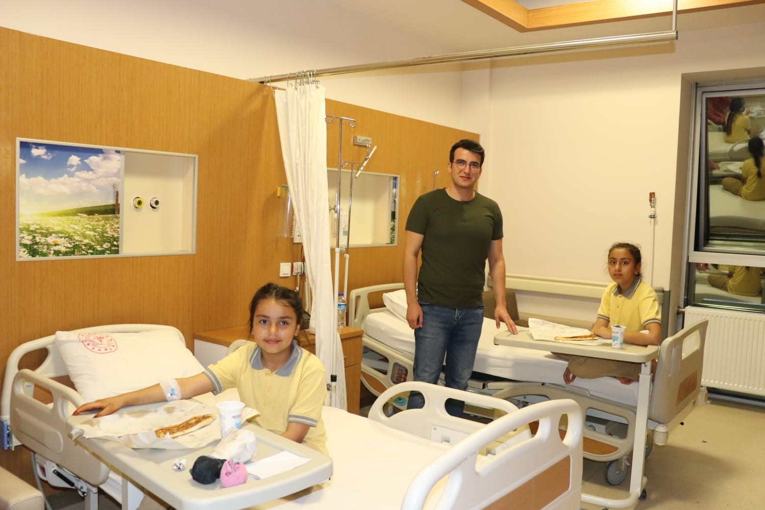Okul Servisi Kaza Yaptı: 9 Öğrenci Yaralı