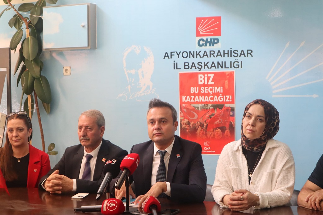 ERHAN, "SEÇİM TABLOSUNU SONUN BAŞLANGICI OLARAK GÖRÜYORUM"