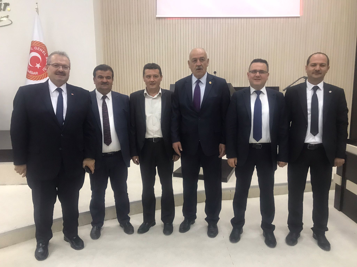 ERTÜRK MECLİSTE   ÖĞRENCİLERİYLE ÇALIŞACAK