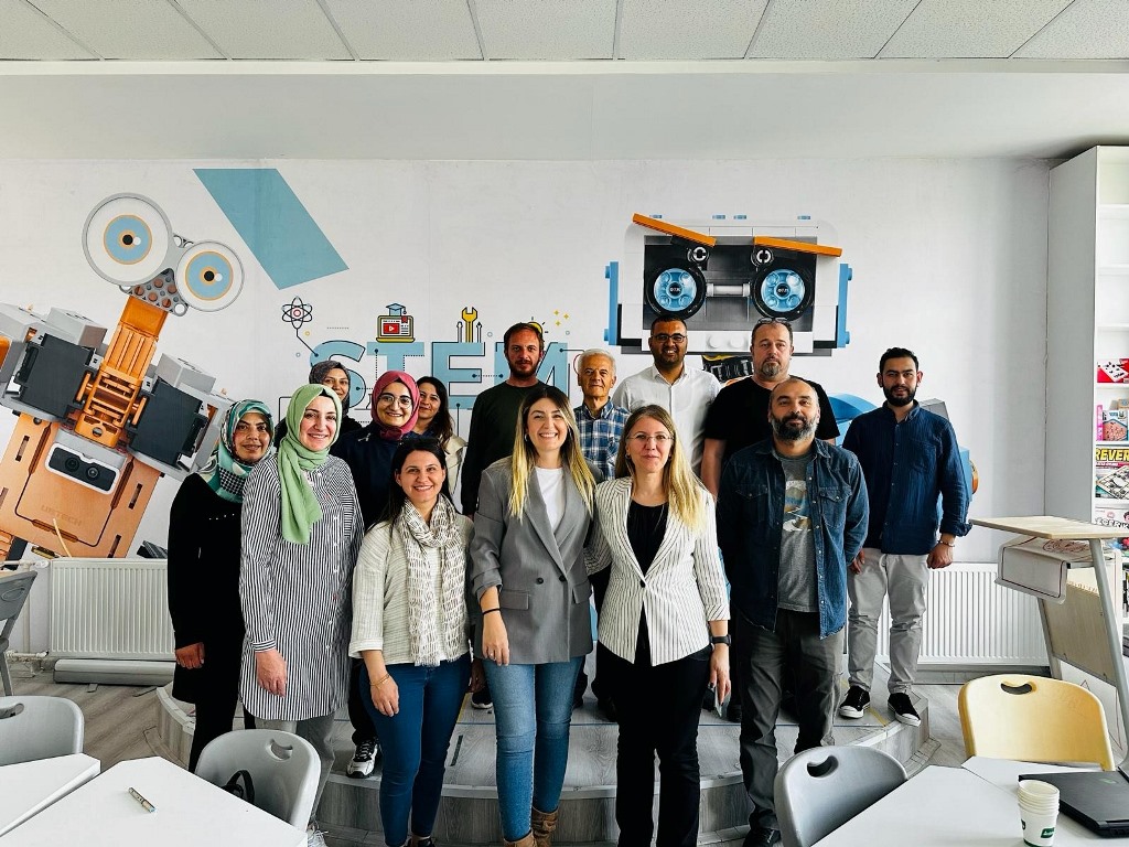 SCİENTİX ÇALIŞTAYLARI BAŞLADI