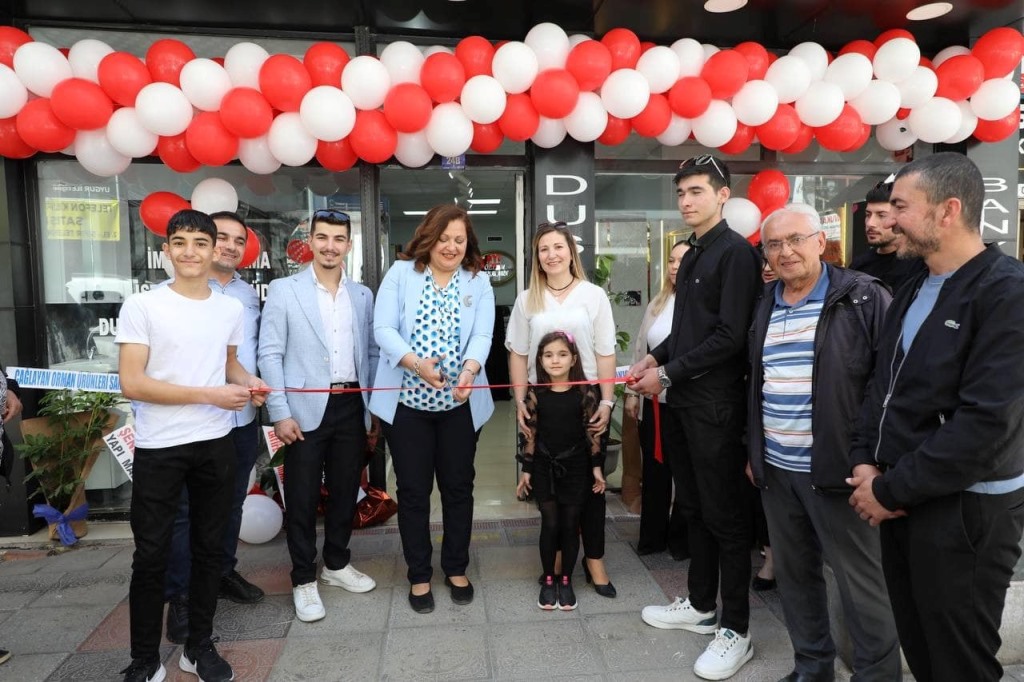 BAŞKAN KÖKSAL AÇILIŞA KATILDI
