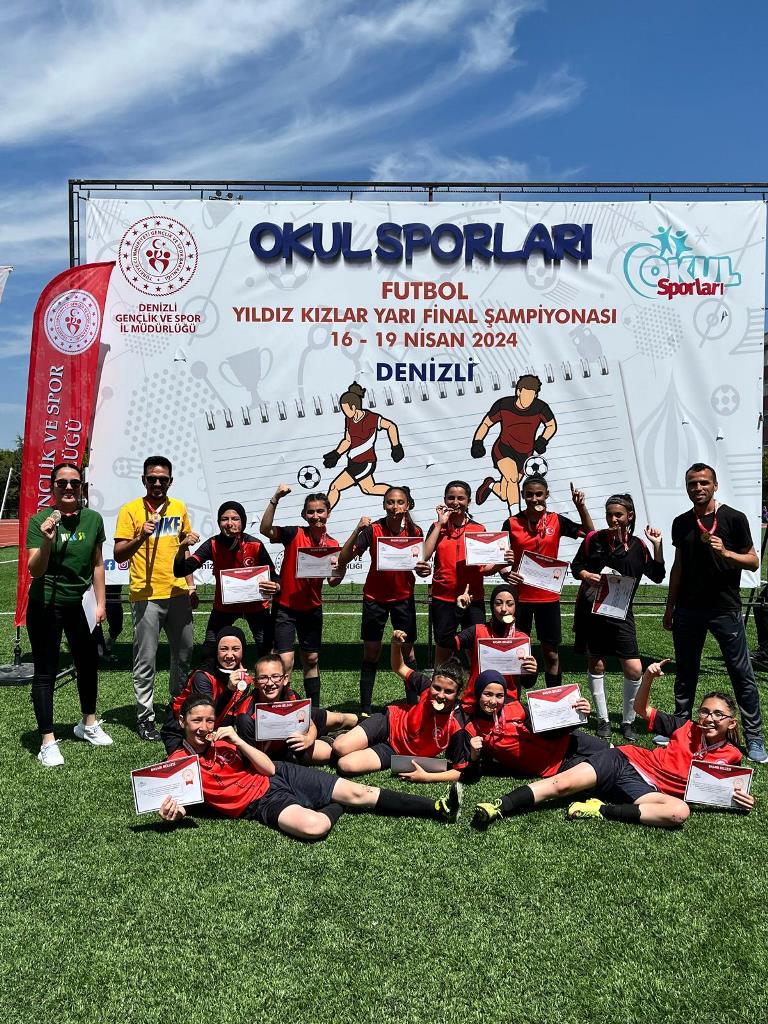 TAŞOLUK'UN YILDIZ FUTBOLCULARI TÜRKİYE FİNALLERİNDE!