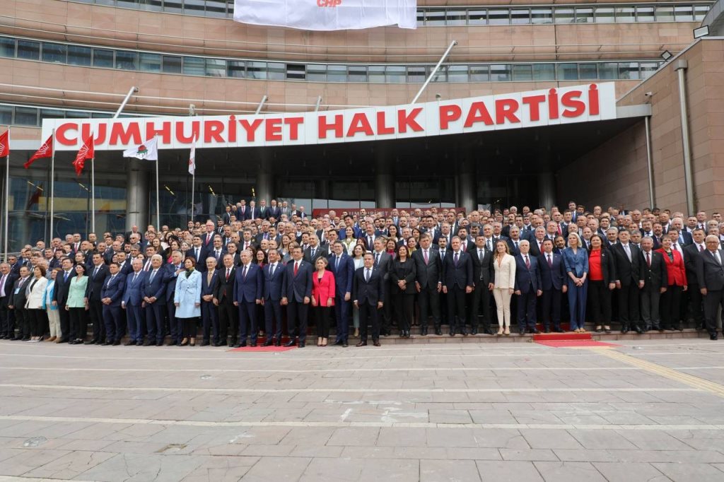 BAŞKAN KÖKSAL, CHP GENEL MERKEZİ'NDE