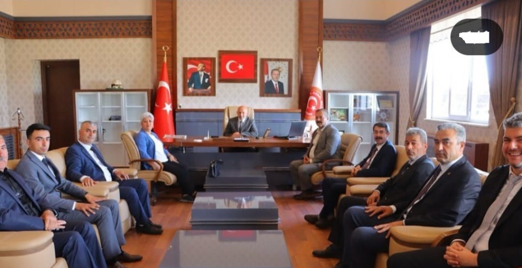 CHP’Lİ İGM ÜYELERİNDEN BAŞKAN SİPER’E ZİYARET