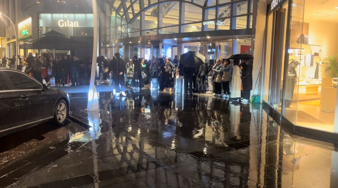 Alışveriş Merkezi'nde Yangın!