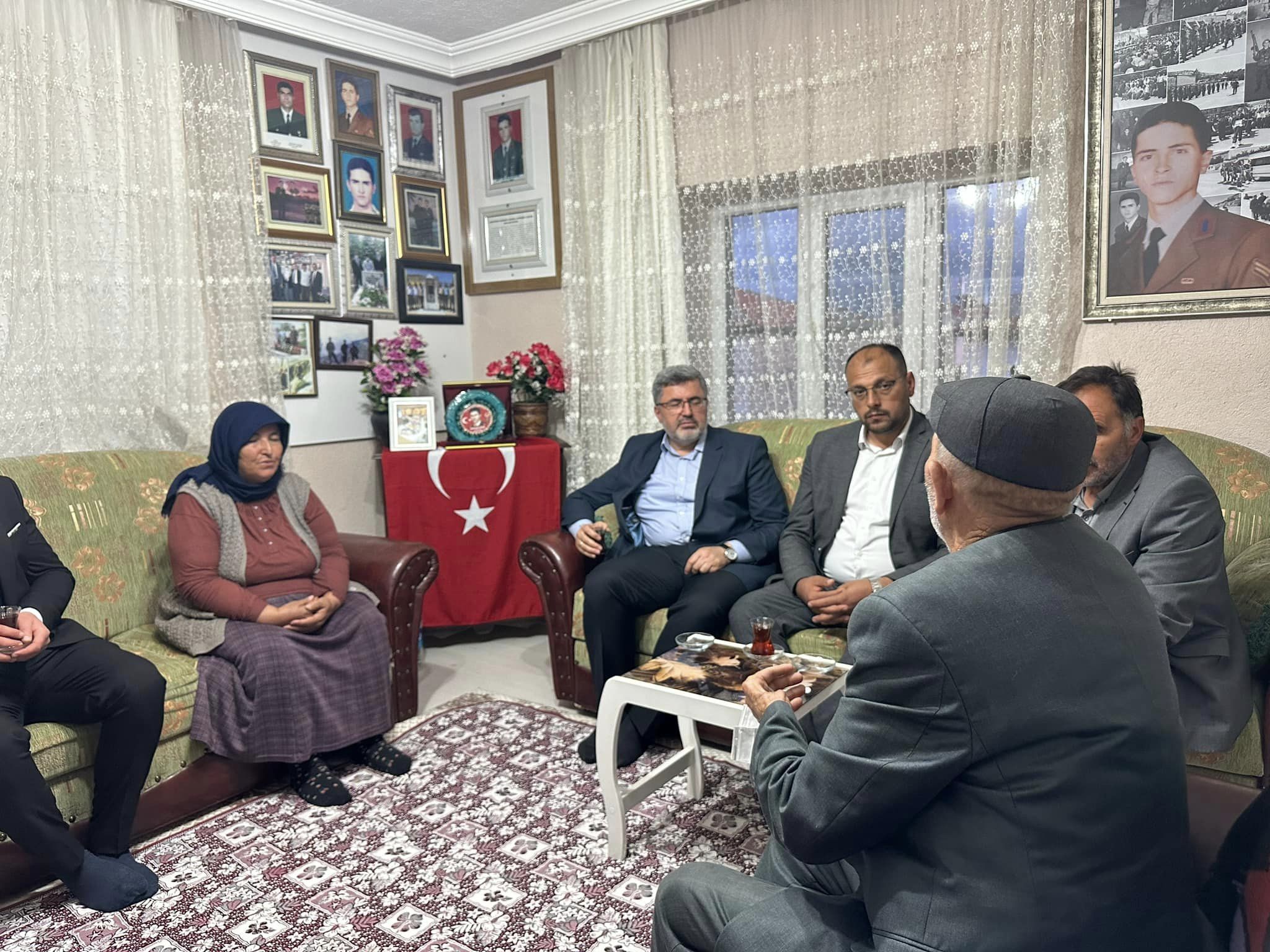 Milletvekili Özkaya Şehit Ailesini Ziyaret Etti