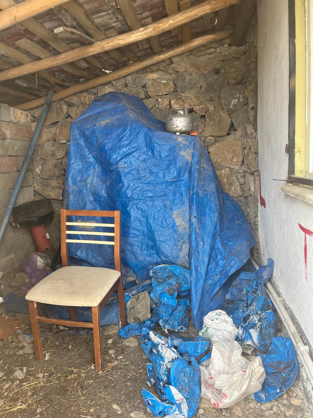 Kömürlükteki Çadırın Altında Yakalandı