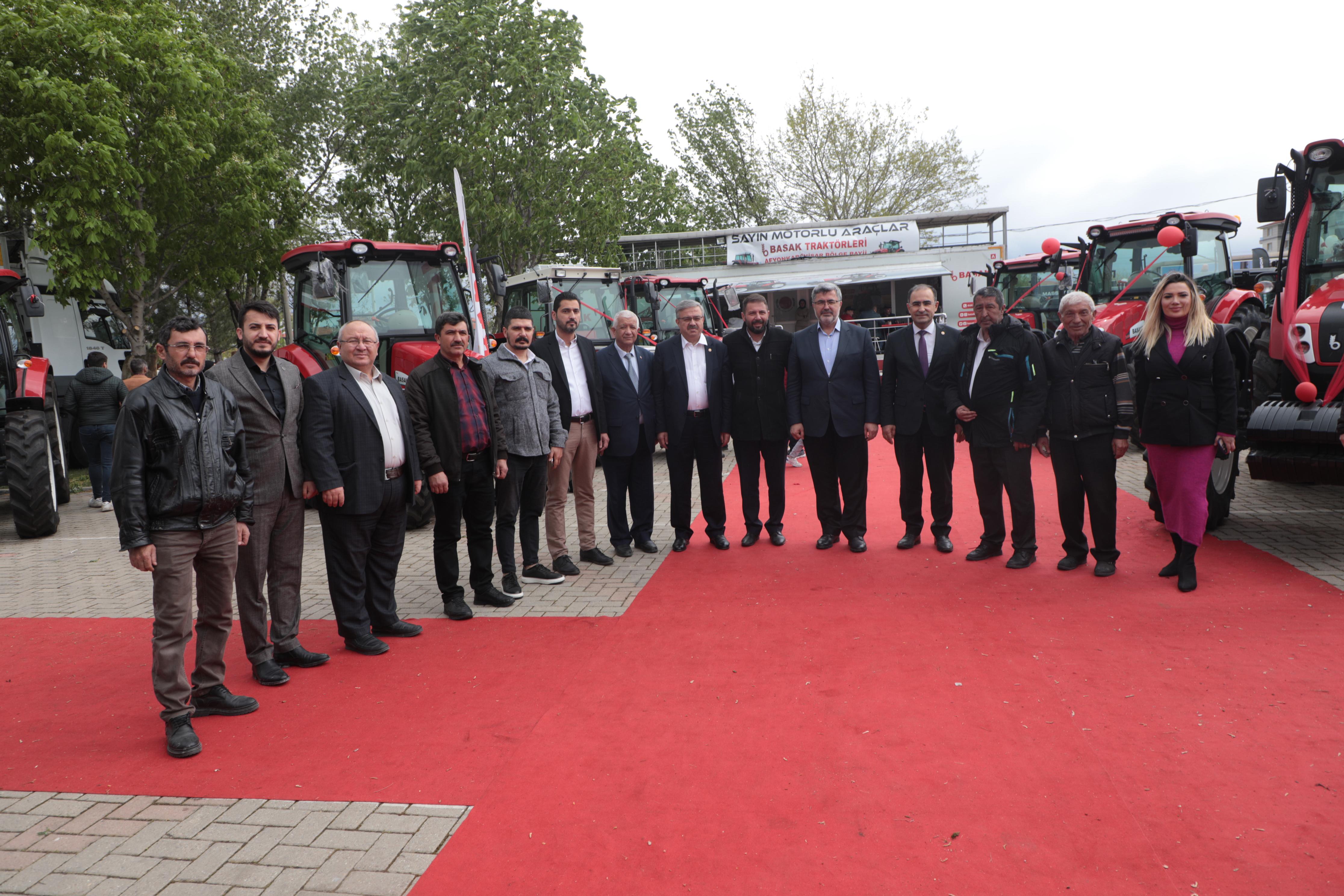 Ak Parti Teşkilatı Tarım Fuarına Katıldı