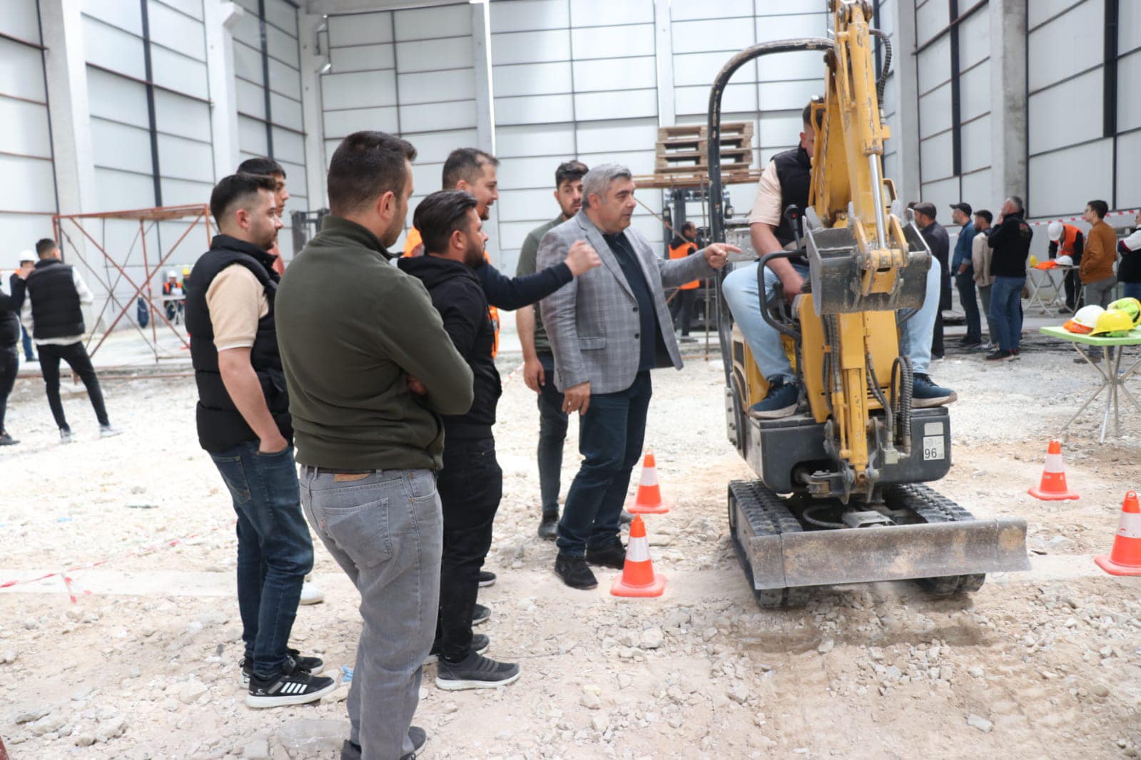 Müdür Sünnetci  MTSK Ve İş Makinaları Sınavlarını İnceledi