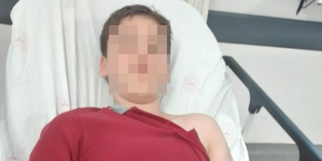 Sınıf Arkadaşlarını Özür Dileme Bahanesi İle Çağırıp Darp Ettiler