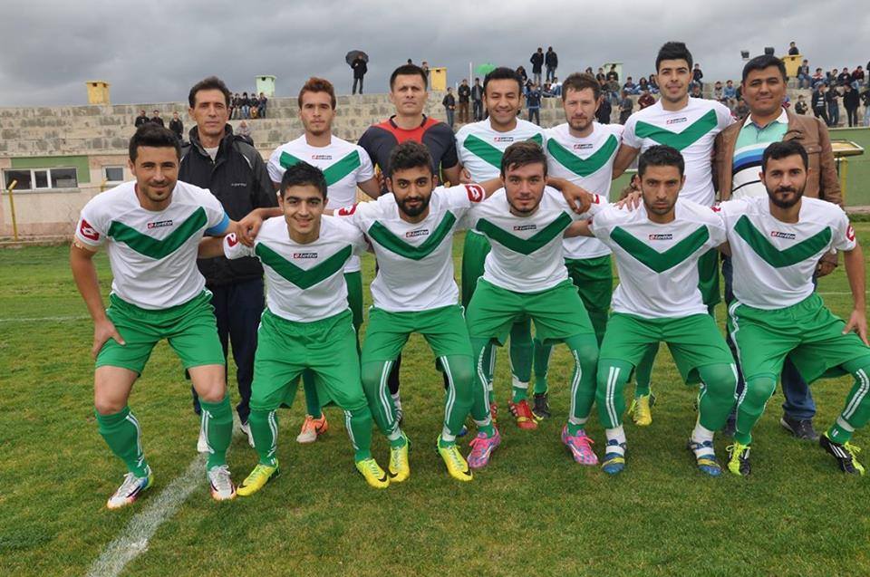 Karşıkaya Spor  Salar Spor'u tek golle geçti