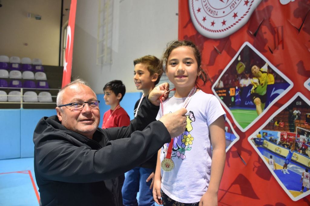 DERECEYE GİREN MİNİK SATRANÇ USTALARI BELLİ OLDU