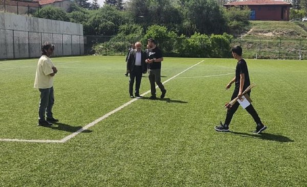 KASAPOĞLU GENÇLERLE BİR ARAYA GELDİ