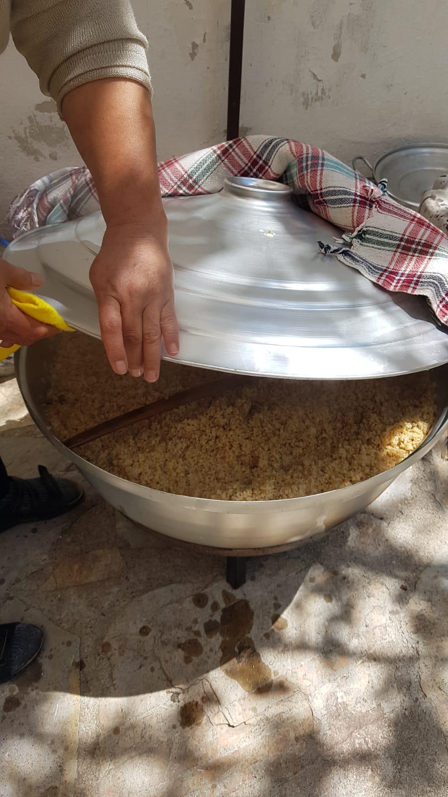 AYTAM'DA ASIRLIK ADİNE PİLAVI GELENEĞİ