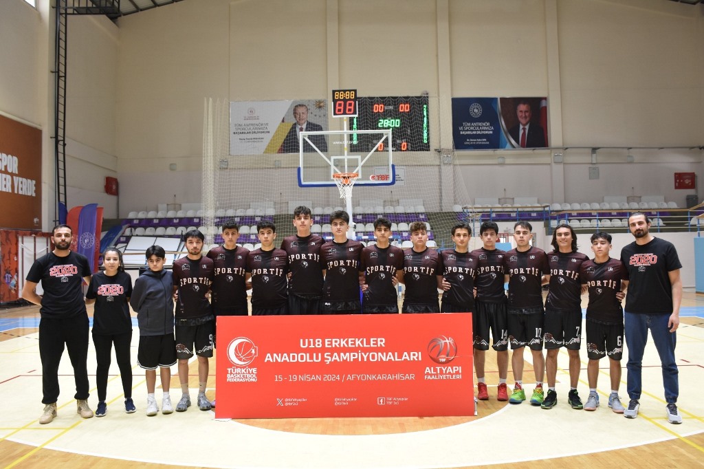 U-18 ERKEKLER ANADOLU ŞAMPİYONLARI GRUP MÜSABAKALARI SONA ERDİ