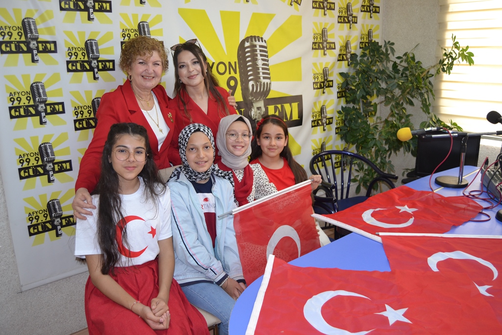 GÜN FM'DEN 23 NİSAN'A ÖZEL YAYIN