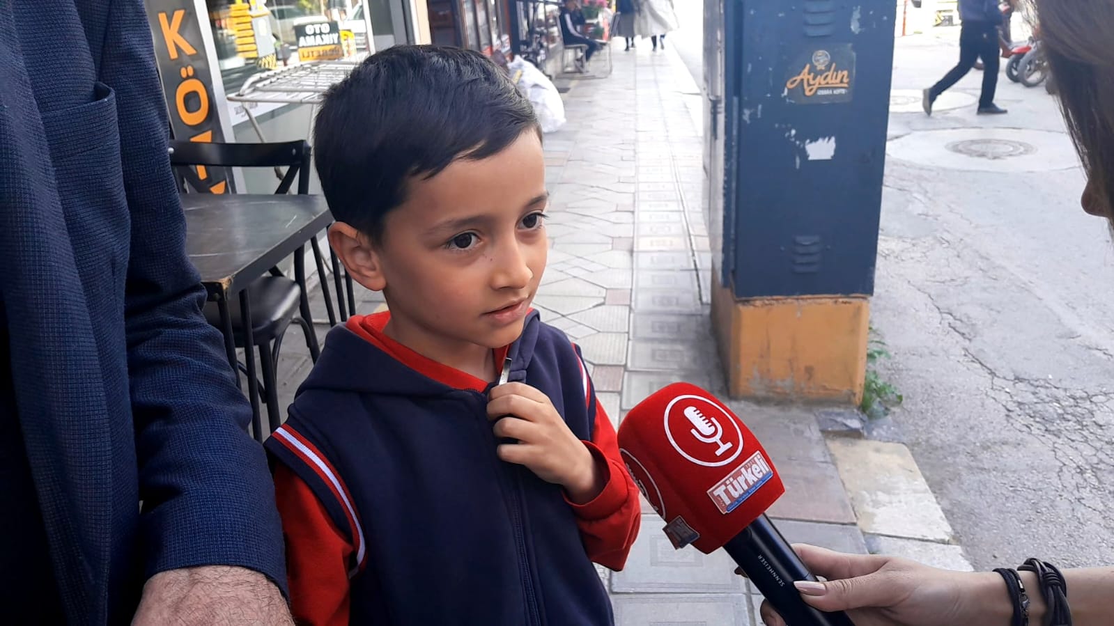 23 NİSAN COŞKUSUNU SOKAKTA YAKALADIK: İŞTE HALKIN GÖRÜŞLERİ…