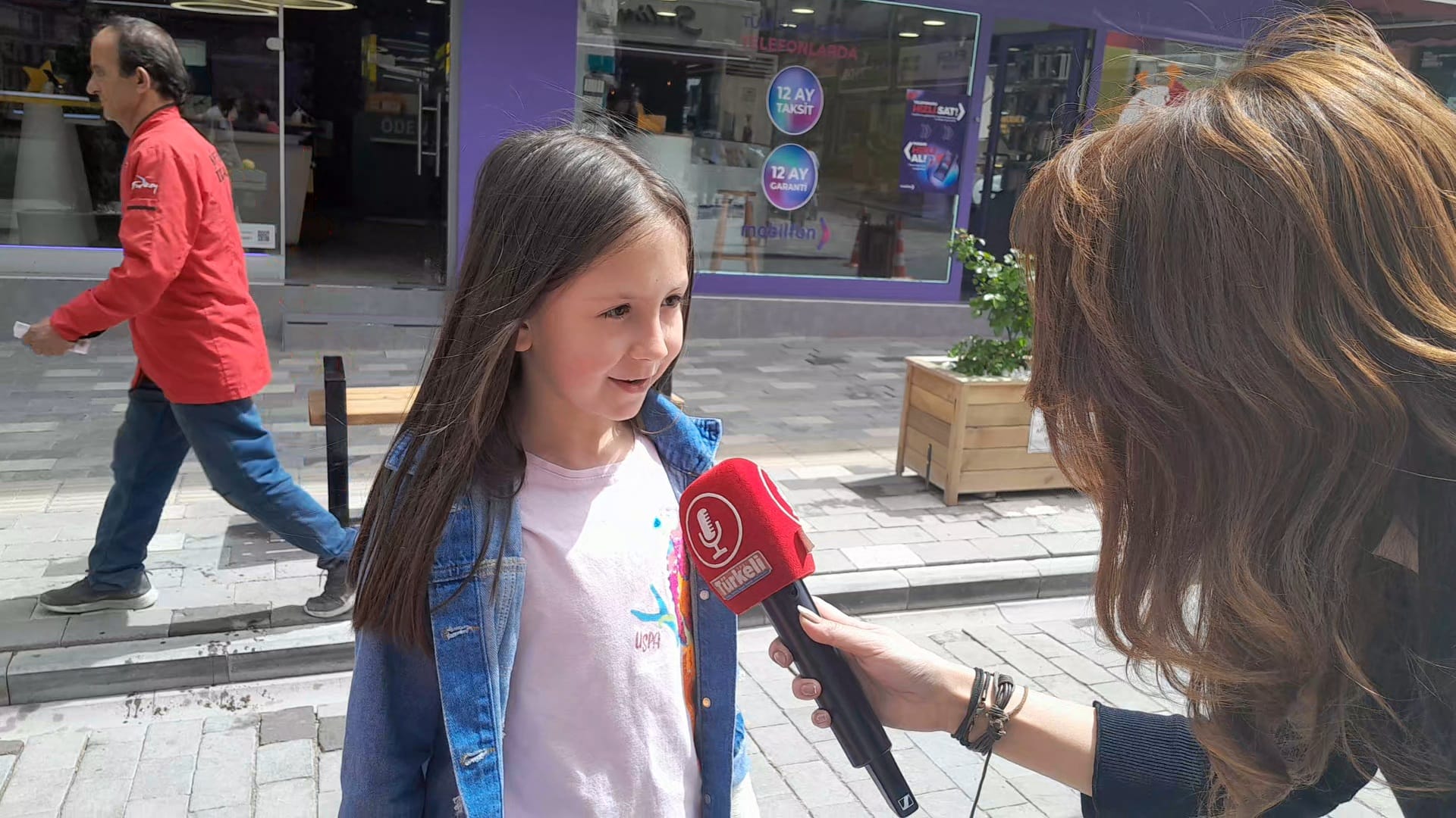 23 NİSAN COŞKUSUNU SOKAKTA YAKALADIK: İŞTE HALKIN GÖRÜŞLERİ…