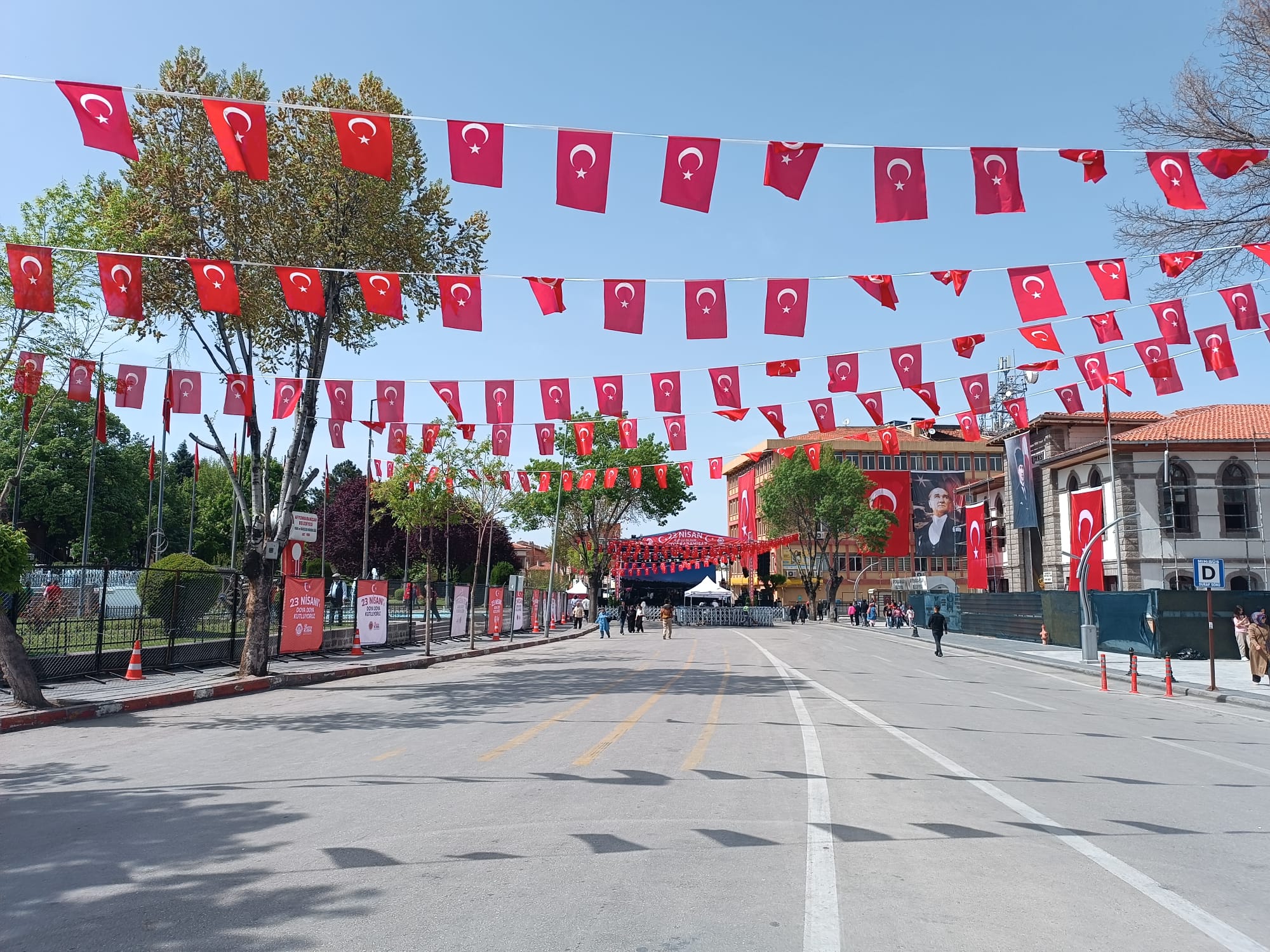 AHBAPLAR SAHADA  AFYON'DA HEYECAN DORUKTA