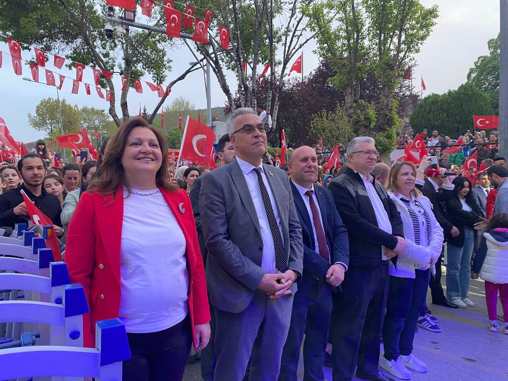 HALUK LEVENT KONSERİNE YOĞUN İLGİ