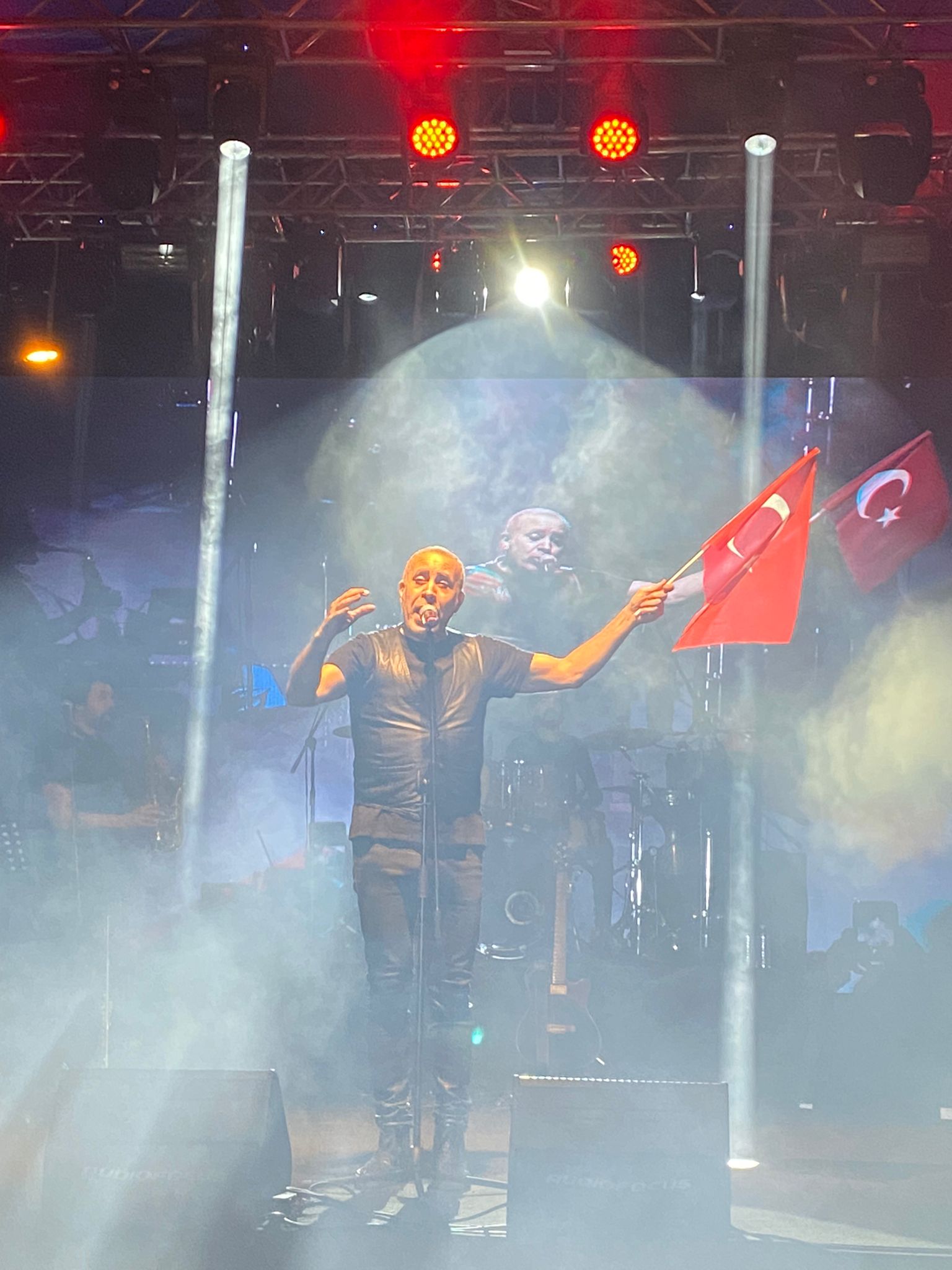 Afyon’da Gençliğe Hitabe ve İzmir Marşı sesleri yükseldi
