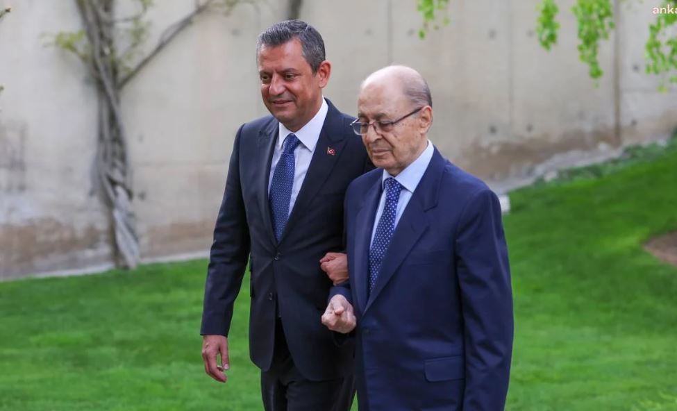 CHP LİDERİNDEN HEMŞERİMİZ CUMHURBAŞKANI SEZER'E ZİYARET