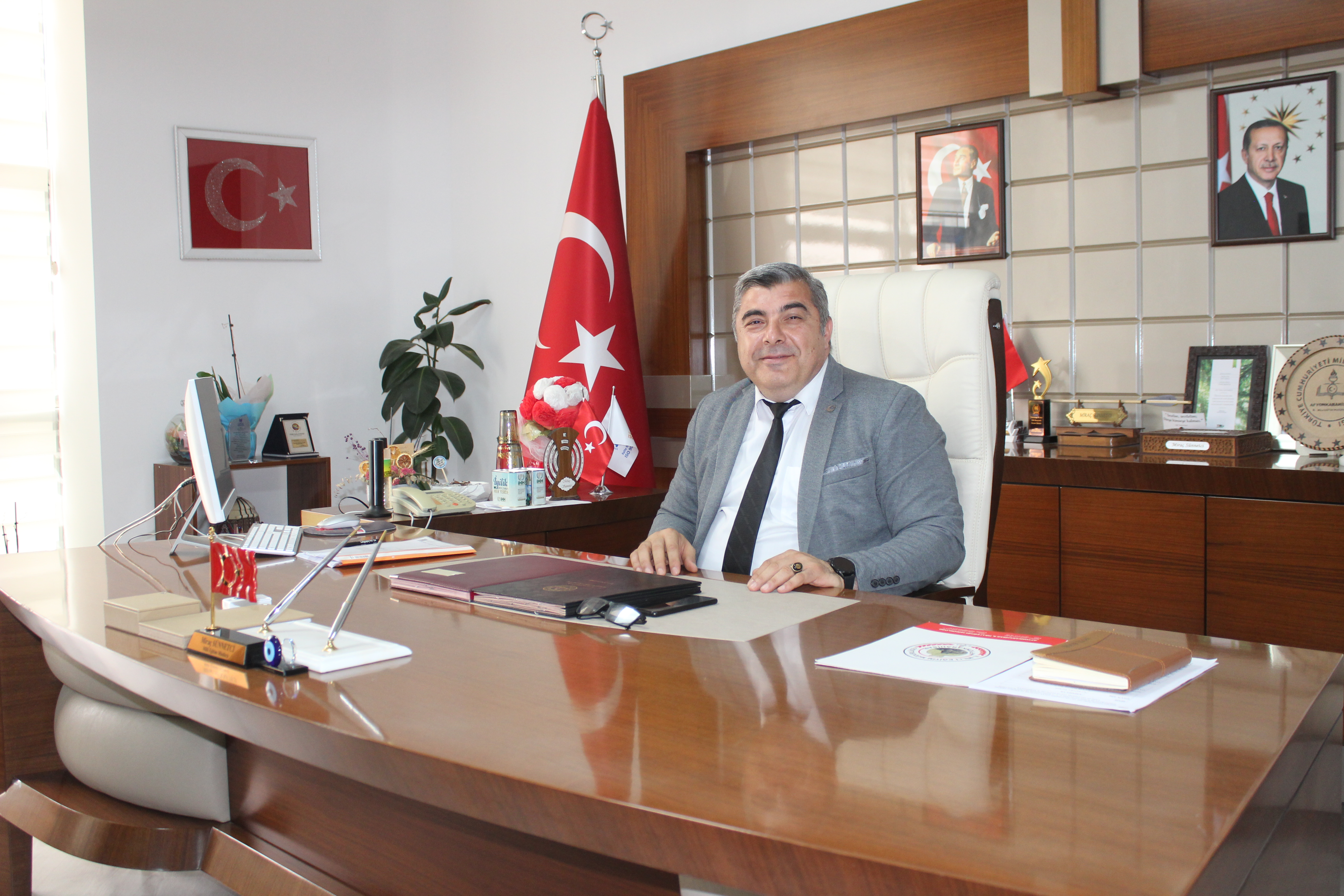 "23 NİSAN, GERÇEK ANLAMDA ÇOCUK BAYRAMI OLARAK YAŞANSIN"