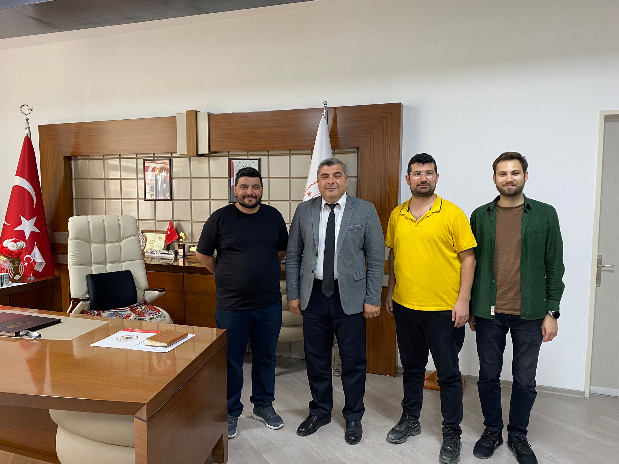"23 NİSAN, GERÇEK ANLAMDA ÇOCUK BAYRAMI OLARAK YAŞANSIN"