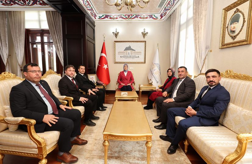 VALİ YİĞİTBAŞI'NA İLÇE BELEDİYE BAŞKANLARINDAN ZİYARET