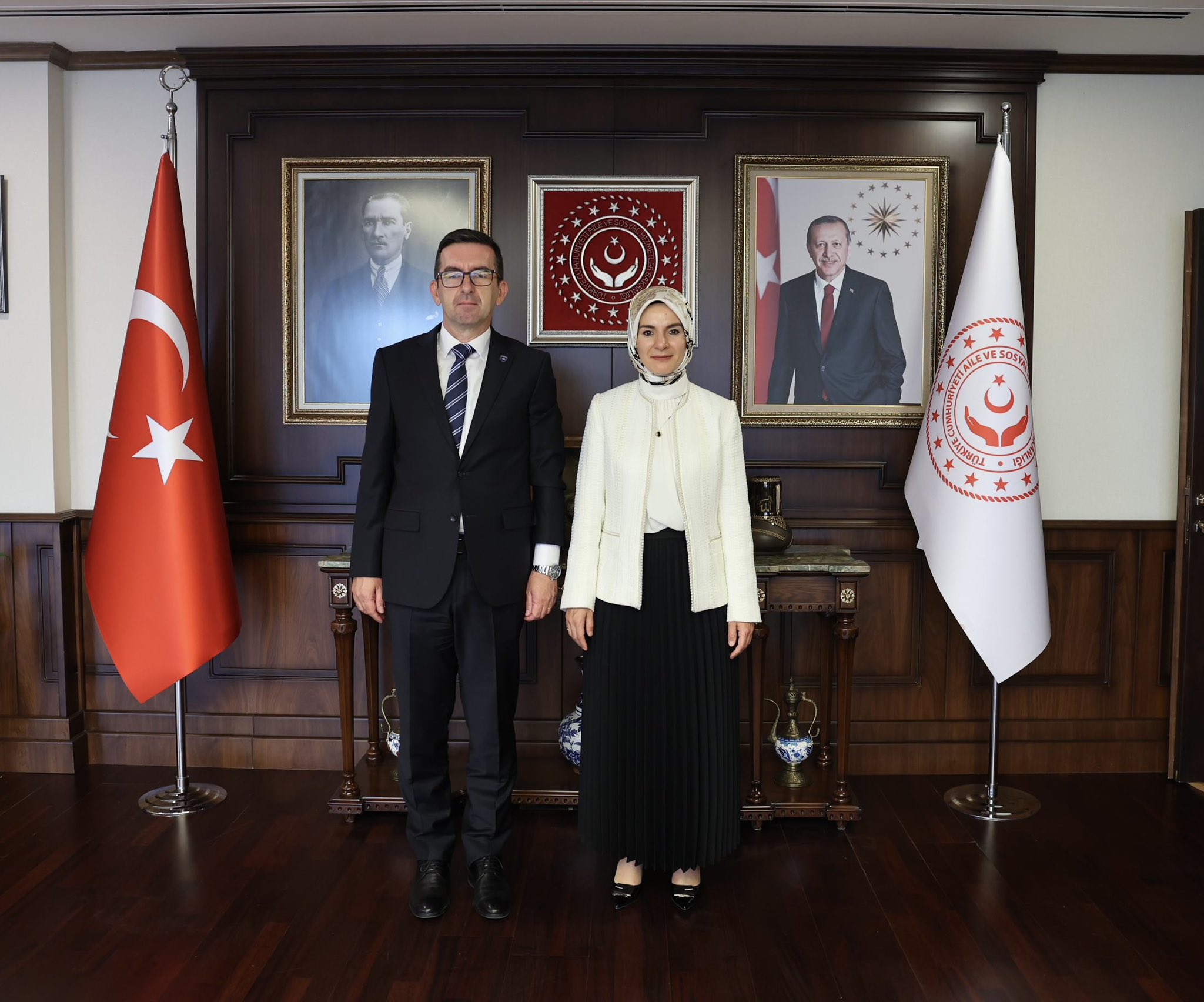 Afyonlu Bakan'ın Ankara Mesaisi