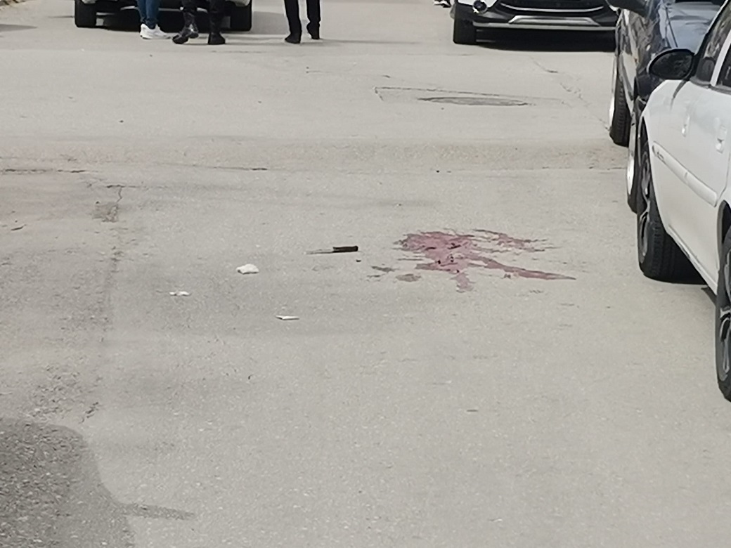 Afyonkarahisar'da Adliye'nin arka sokağında silah sesleri yükseldi