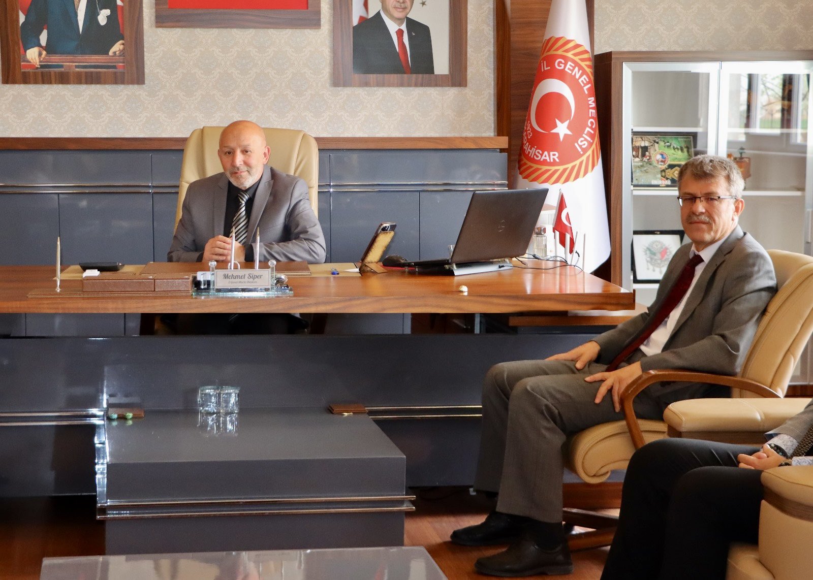 Afyonkarahisar İl Özel İdaresi Başkanı Mehmet Siper’e Hayırlı Olsun Ziyaretleri Sürüyor