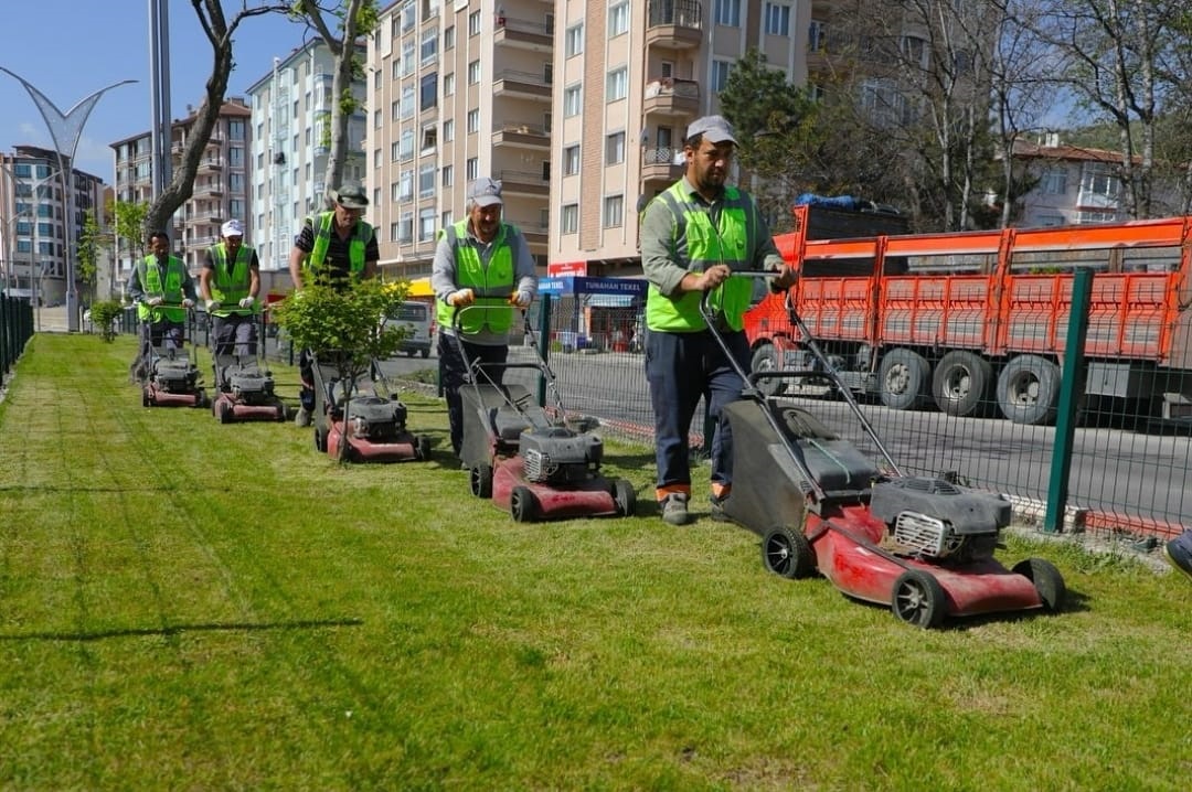 Şehrin Çehresi Değişiyor Ekipler Yoğun Mesai Harcıyor