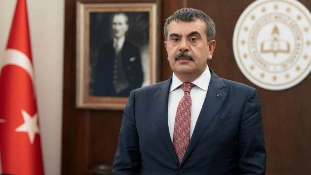 YENİ MÜFREDAT YARIN AÇIKLANACAK...