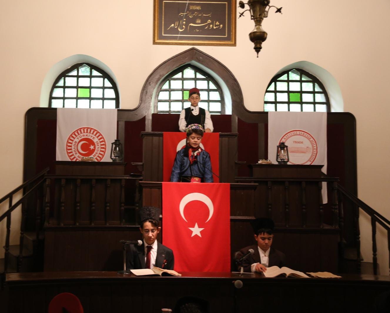 Minikler Afyon'u İlk Mecliste Temsil Etti