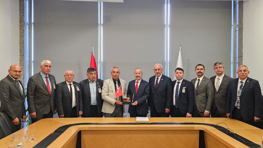 "31 MART SEÇİMLERİNDE AFYONKARAHİSARIMIZDA BAŞARIYLA ÇIKTIK"