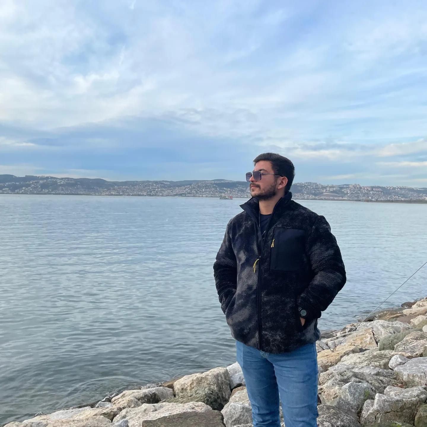 Bir Gün Önce Şampiyonadaydı, Ağaca Asılı Halde Bulundu