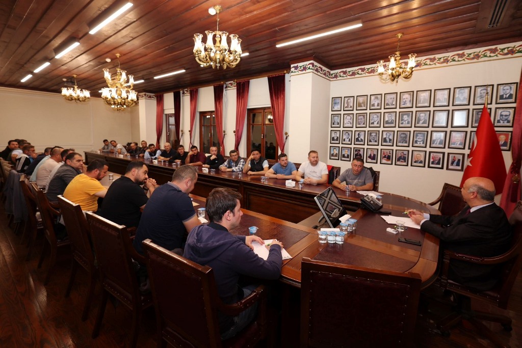 VALİ YARDIMCISI UĞUR KOLSUZ AFJET ÇALIŞANLARININ SORUNLARINI DİNLEDİ