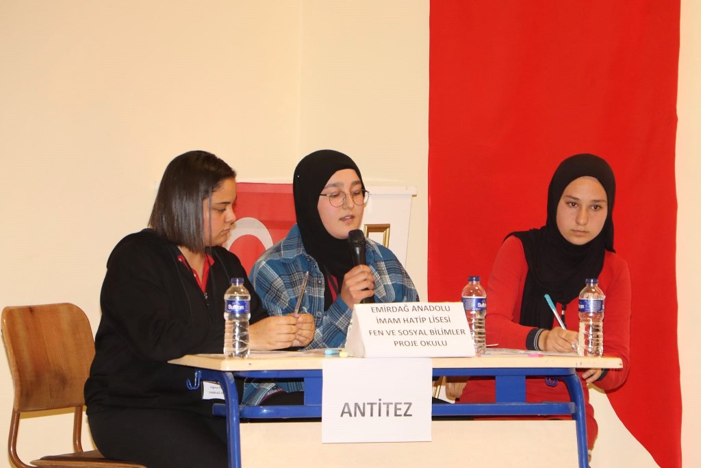 'HER DÜŞÜNCEYE BİR ŞANS VER' PROJESİ DEVAM EDİYOR