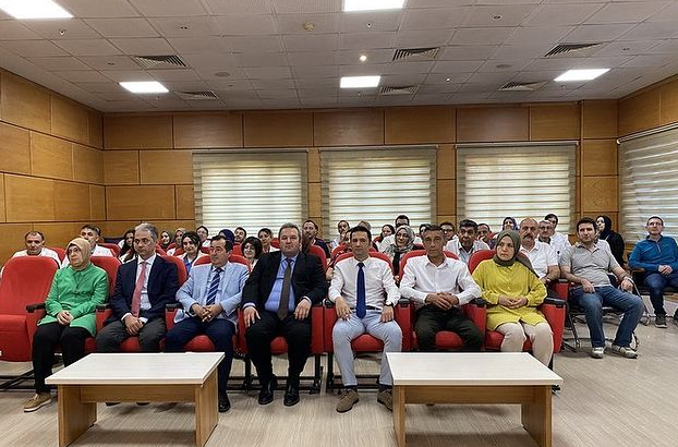 DEVLET HASTANESİ'NDEN LABORANTLAR İÇİN TAKDİR MESAJI