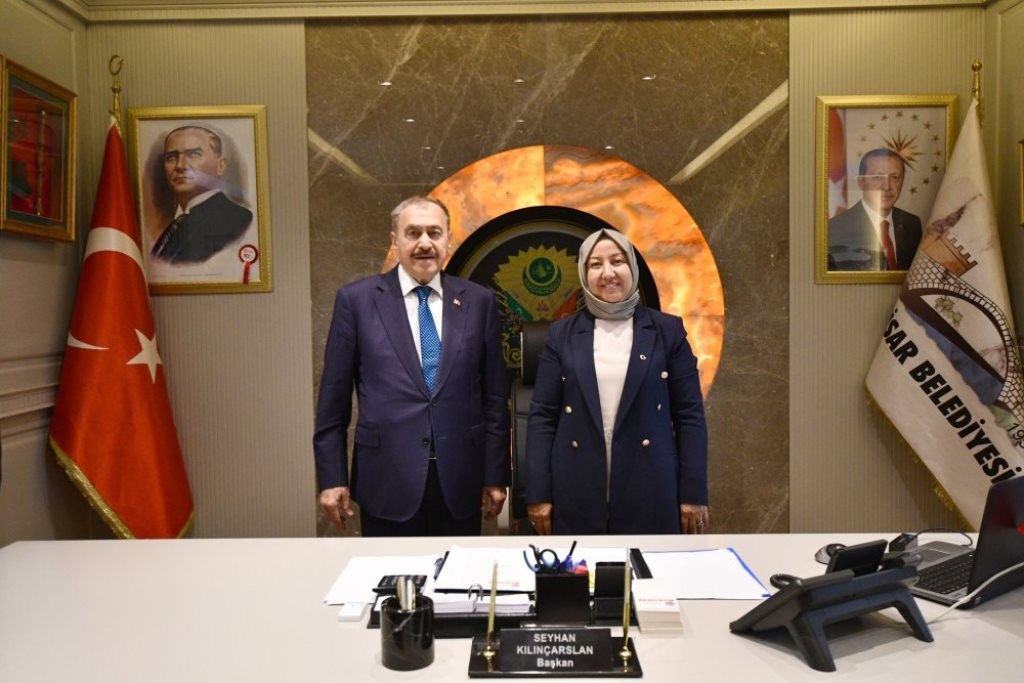 EROĞLU, BAŞKAN KILINÇARSLAN'I ZİYARET ETTİ