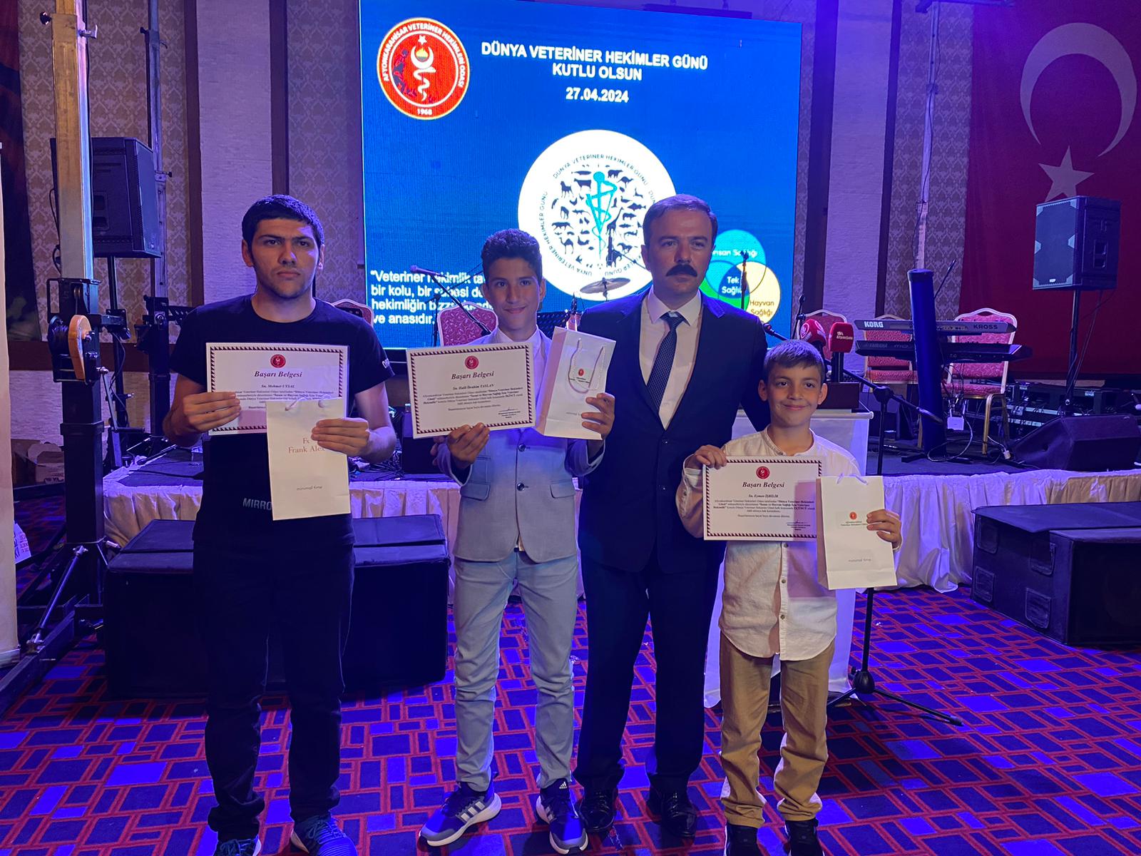 Afyon'da Dünya Veteriner Hekimler Günü kutlandı