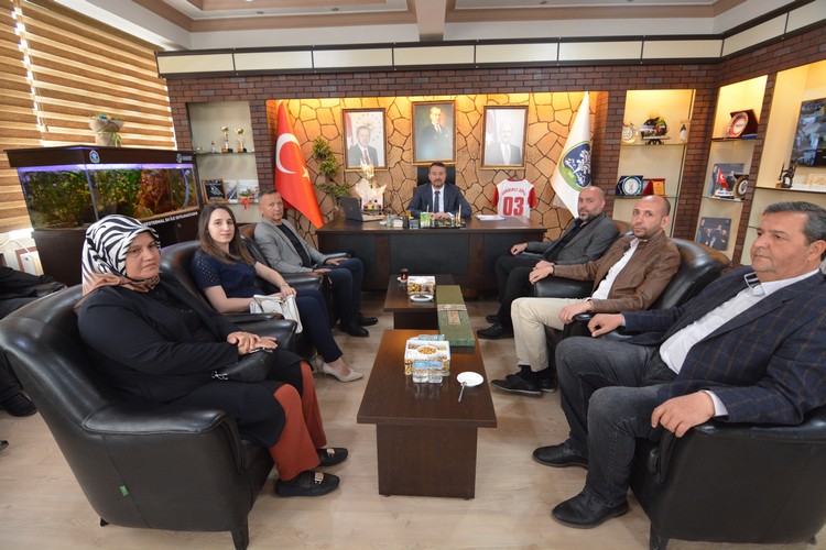 Sizlerin gayretli çalışmaları ve halkımızın teveccühleri neticesinde buradayız.