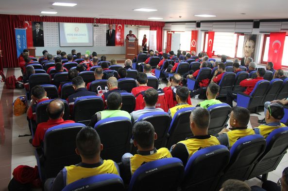 AFAD Ekipleri Tarafından MEB-AKUB Eğitmen Eğitimi Başladı