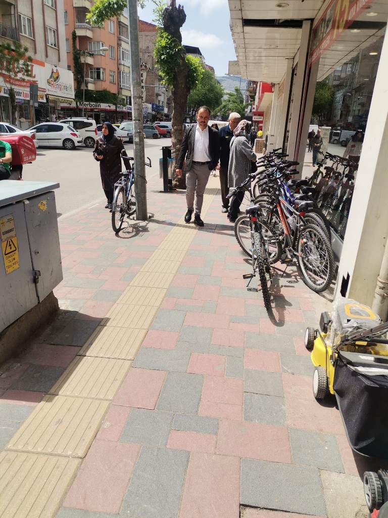 ANBARYOLUNDA VATANDAŞ İSYANDA!